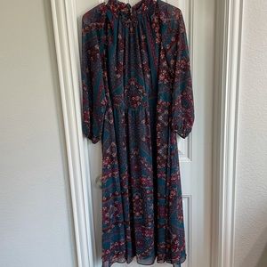 Julia Jordan Tile Print Mock Neck
